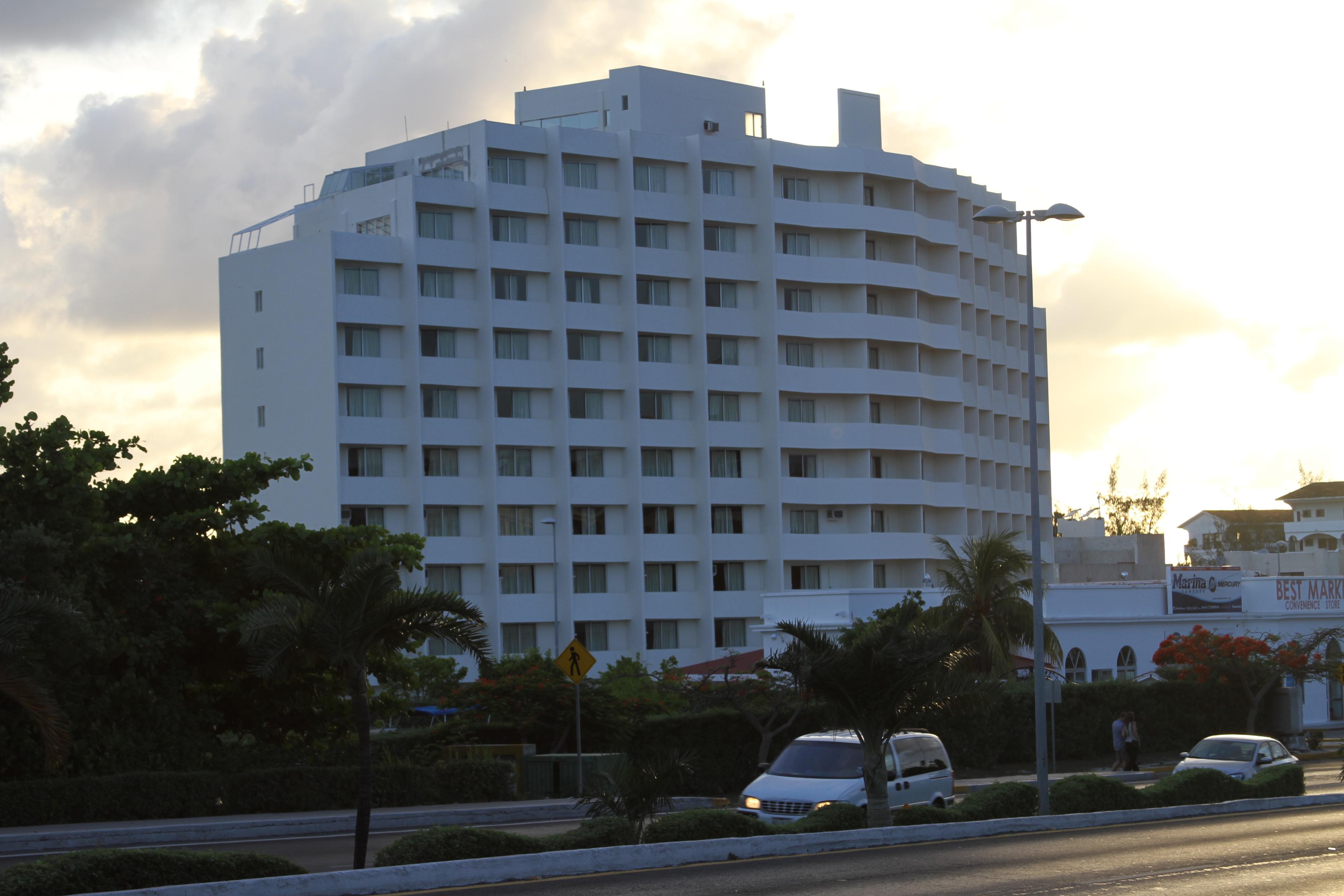 Hotel Calypso Cancún Exterior foto